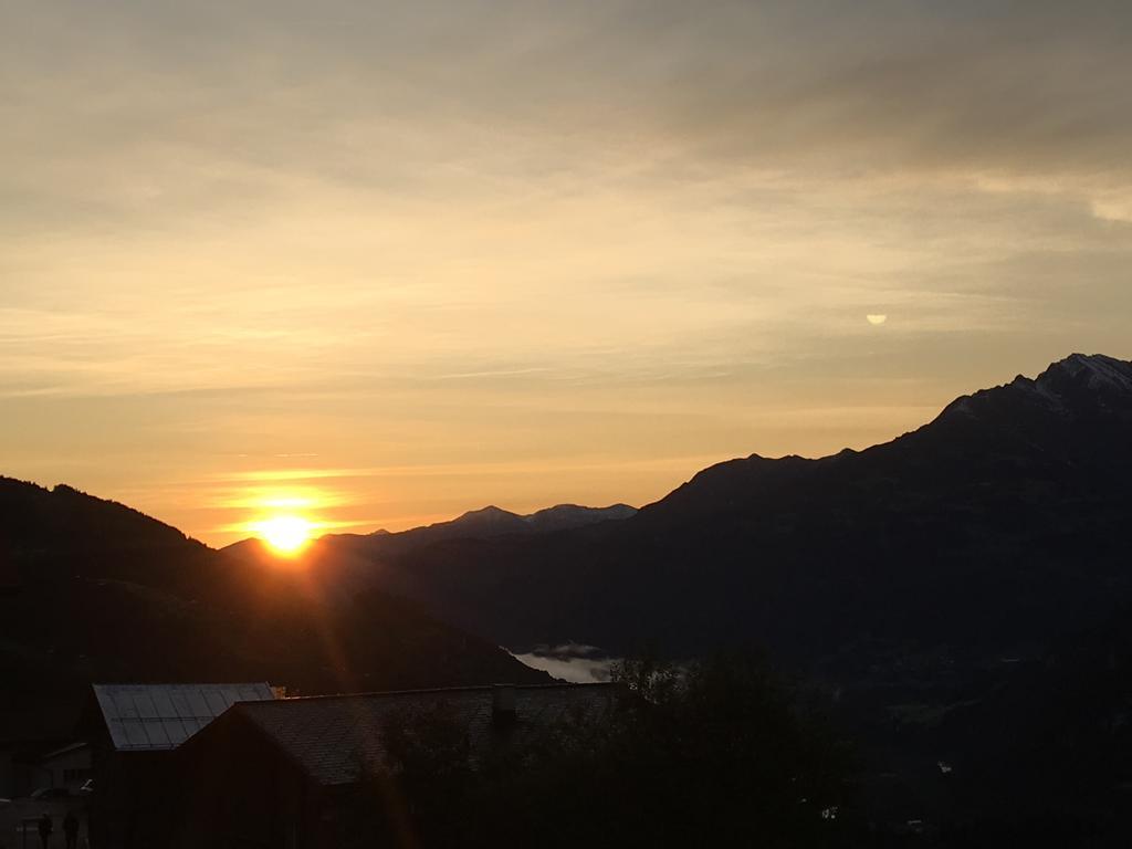 Christall Andest Buitenkant foto